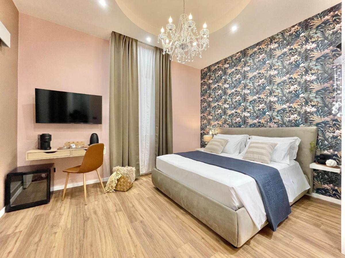 Regina Elena Rooms Пескара Екстер'єр фото