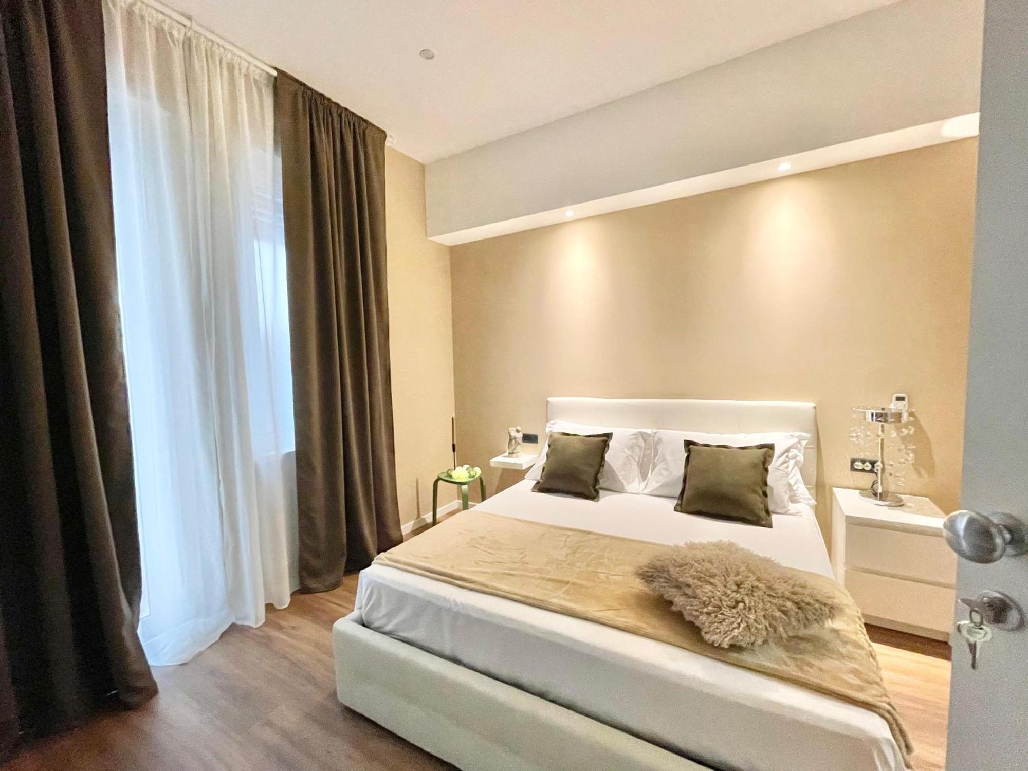 Regina Elena Rooms Пескара Екстер'єр фото